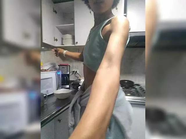 AnnieSanz on BongaCams 