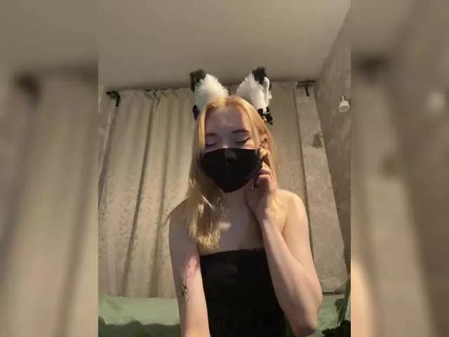 BabyRoro on BongaCams 
