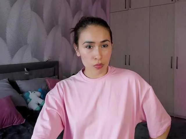 Bambiiiii on BongaCams 