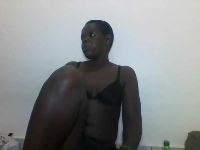 Bigassqueen on BongaCams