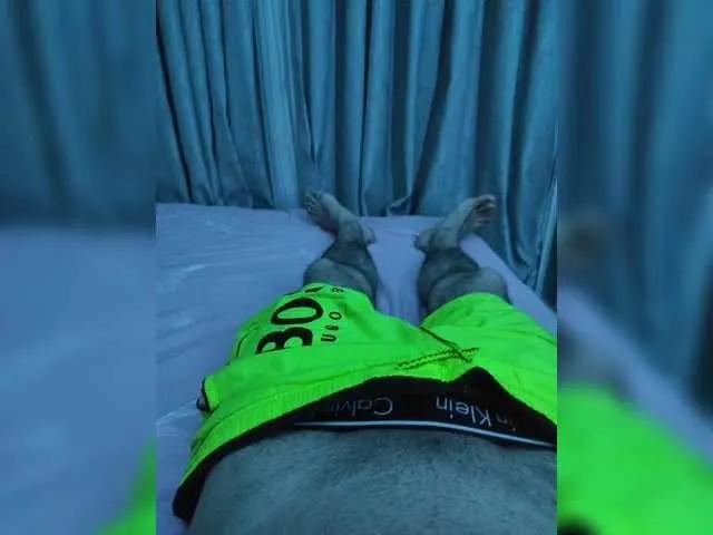 BiggDick23sm on BongaCams