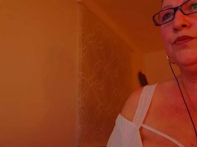 Connyat99 on BongaCams 