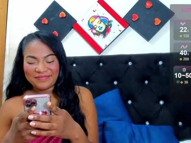 EbonnyLatinx on BongaCams