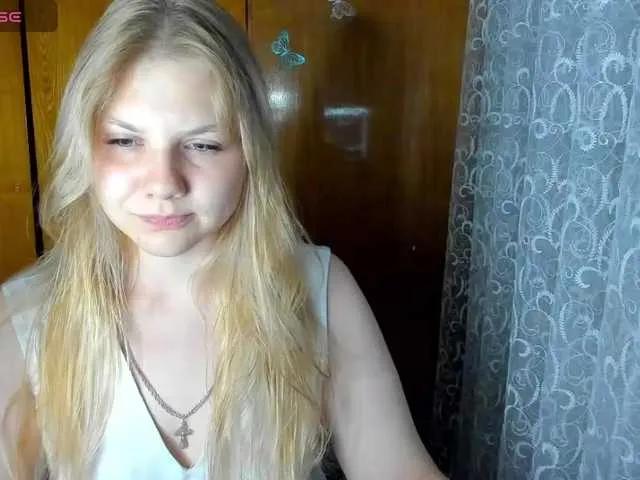 Emma-Frizea on BongaCams