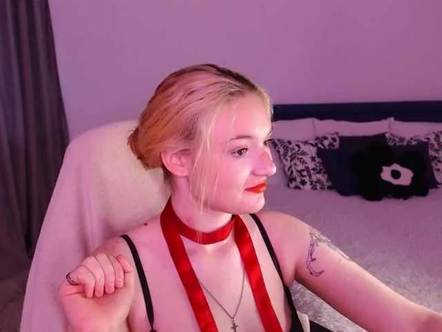 GingerLisa on BongaCams