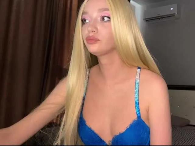 heyleysativa on BongaCams