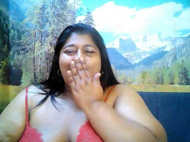 indianhoney on BongaCams 