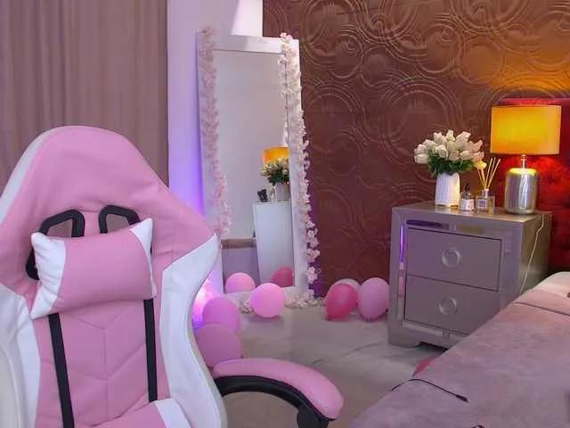 IrisMonn on BongaCams 