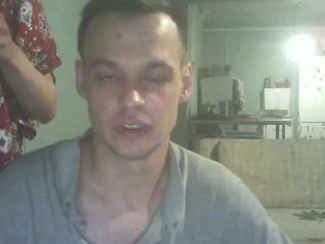 JenniEloo on BongaCams 