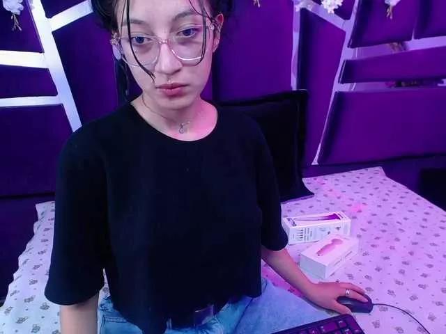 kattyqueenn on BongaCams 