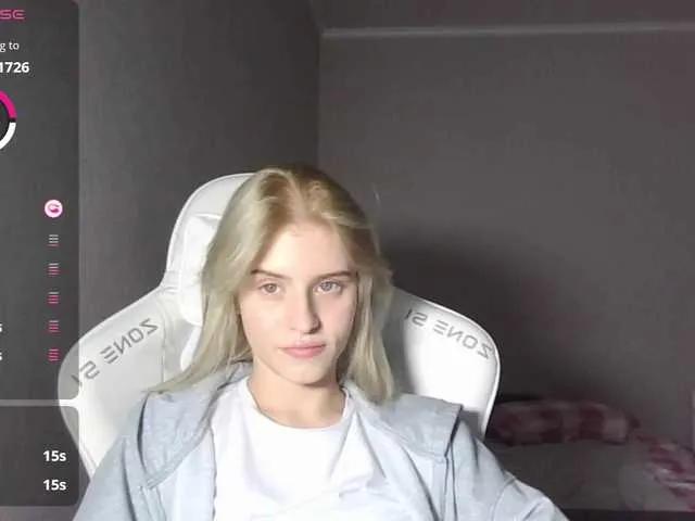 kissesliza on BongaCams