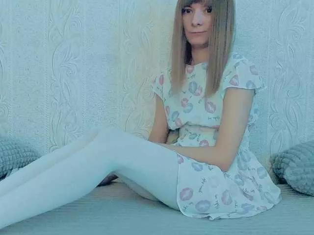 Liliya9 on BongaCams 