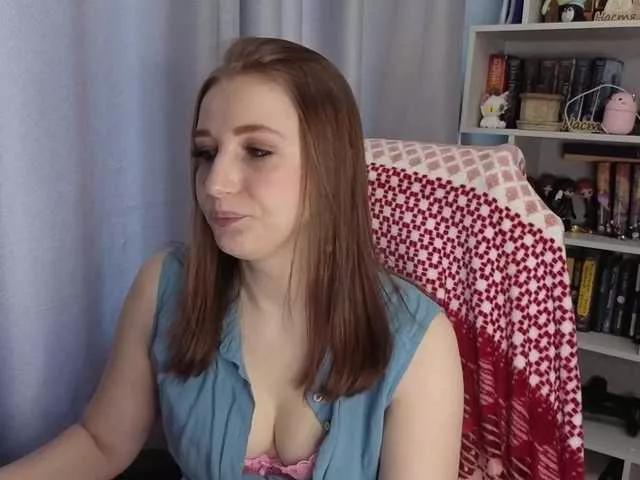 LillyFan-X on BongaCams 