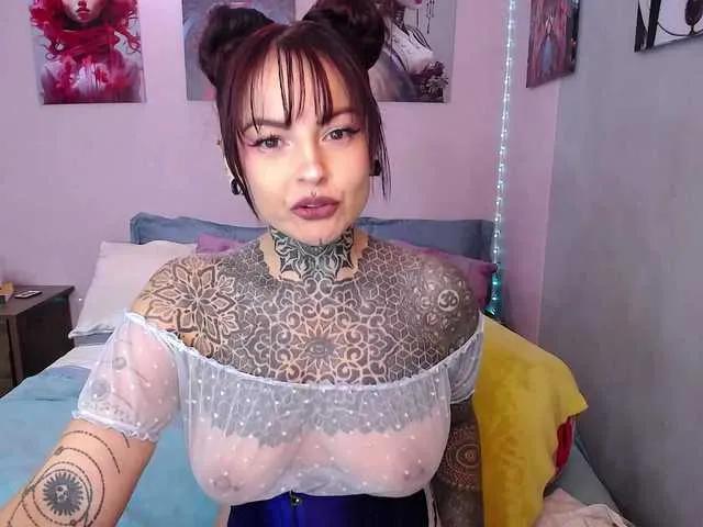 LolaRouse on BongaCams