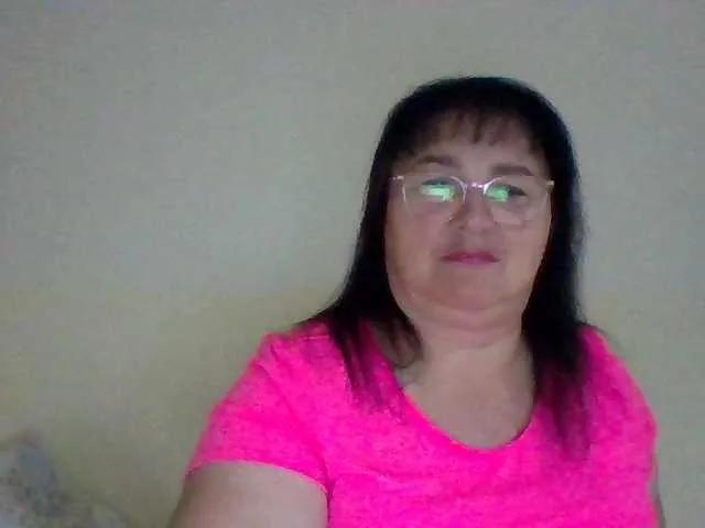 lora805608 on BongaCams