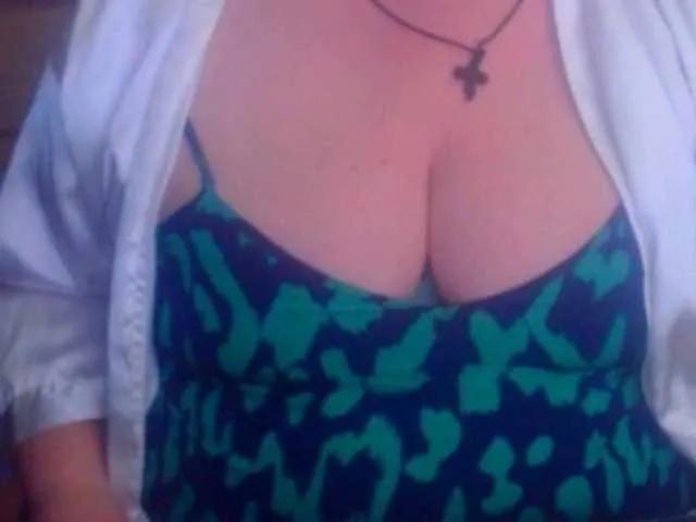 mayalove4u on BongaCams