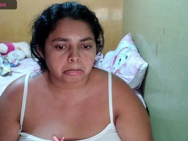 mia-naughty on BongaCams