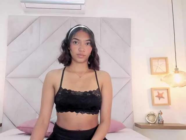 Miia-Spencer on BongaCams