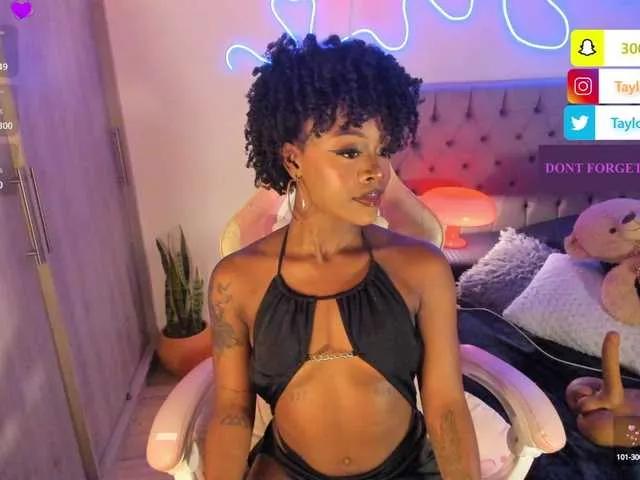Miss-west on BongaCams