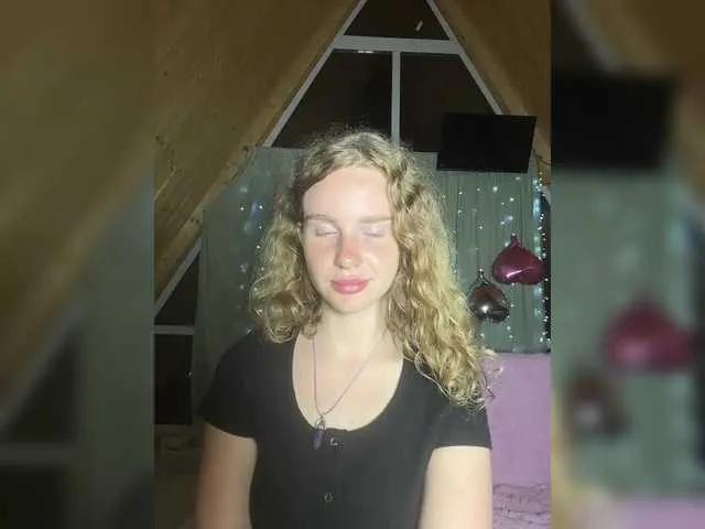 Nemecida on BongaCams