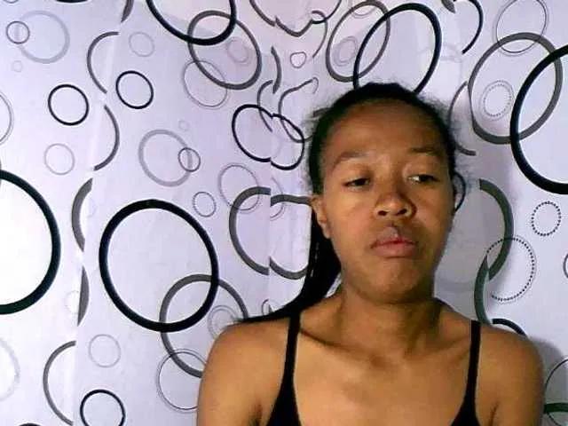 rose27 on BongaCams
