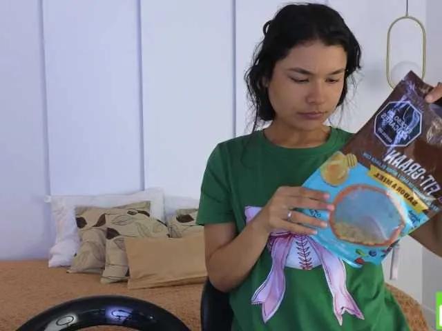 sexychanell-1 on BongaCams