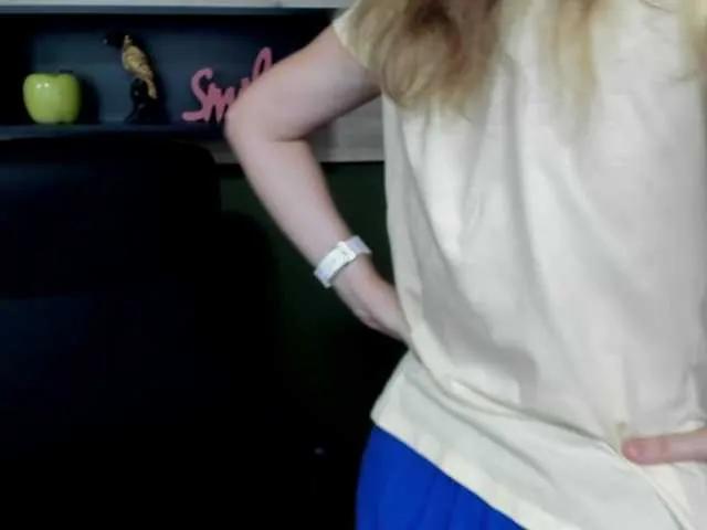 sparkleLizzy on BongaCams
