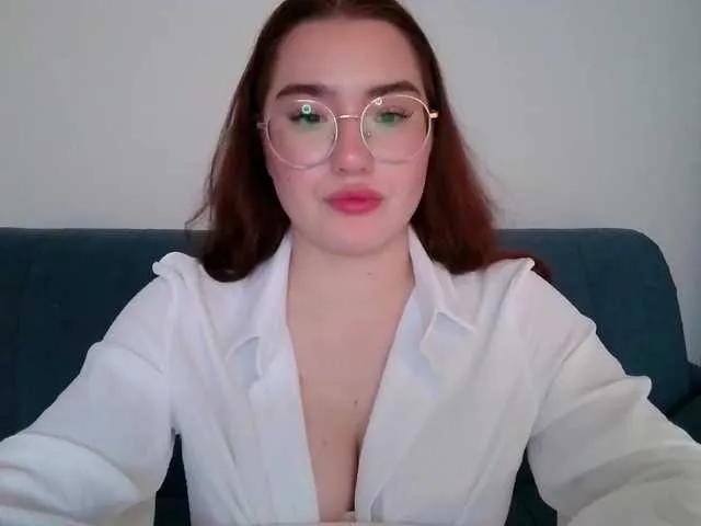 SueWalker on BongaCams