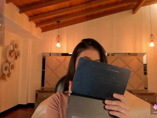 SussanElliot on BongaCams 