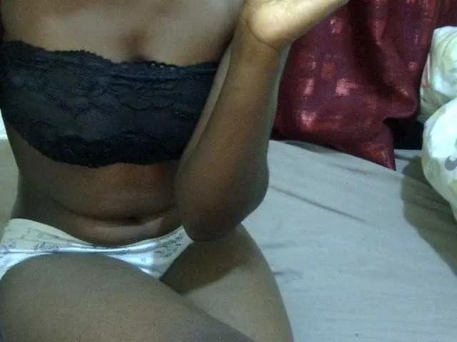 Sweetnanah on BongaCams 
