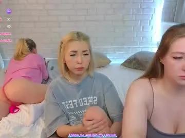 _ramune_ — HANDBOOBS #strapon #lesbian #bigboobs #natural #lovense [119 tokens left]