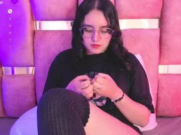 ambar_devon — GOAL: oil in ass [70 tokens remaining] you fell in love with your favorite goth girl  #cei #latina #18 #anal #joi
