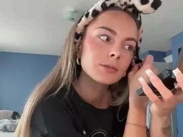 andreaelizabethxo — hang with me #new #boobs #natural #bigass #pawg