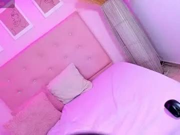 annie_dolce_ on Chaturbate 
