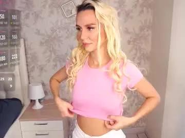 gwenbudlong — GOAL: massage tits Delia [45 tokens remaining] Delia  here! Welcome, guys! #18 #new #lesbian #pregnant #squirt