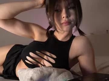 hunytea model from Chaturbate