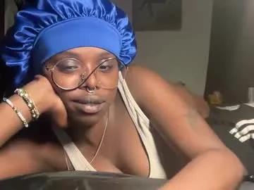 kinkycoupleinteracial on Chaturbate 