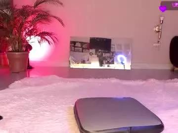 kinkyelise on Chaturbate 