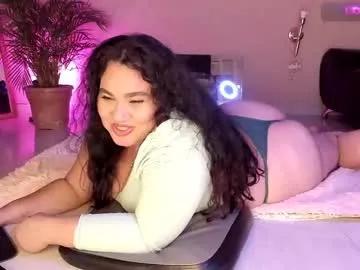 kinkyelise on Chaturbate 