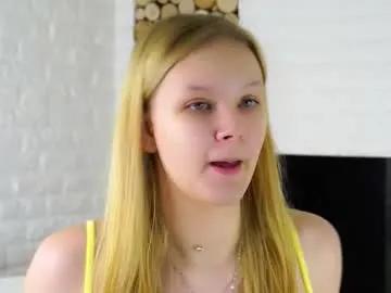 laurendarou — Hi hi I'm Ellie   GOAL: Spanks booty  | I want to reach 25 thumbs up  #new #18 #teen #shy #young [99 tokens remaining]