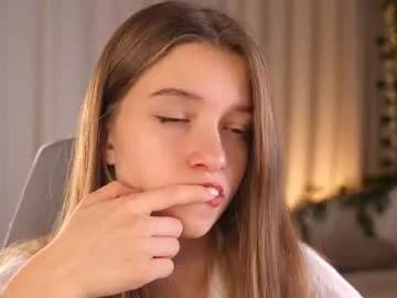 little_poetry — :) // GOAL: lick my fingers close up [198 tokens left] #petite #young #18 #cute  #tease