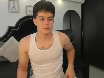 maxxicruz on Chaturbate 