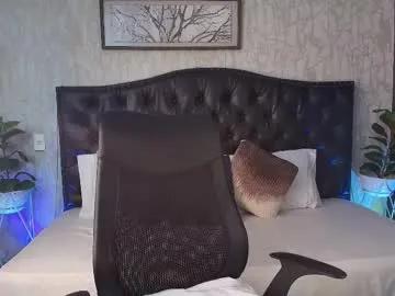 maxxicruz — I've the muscles, and the desire to drive you crazy. I'll show you how intense a young man can be  #spanks #bigcock #young #bigass #latino