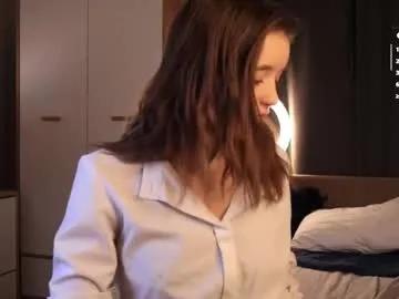 mewaura — Hi! Glad to see u in my room! GoalMaybe ice on my lips #lovense #teen #cute #shy #skinny [88 tokens remaining]