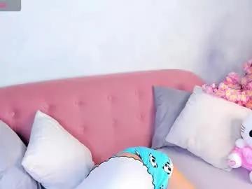 renesmy_black on Chaturbate 