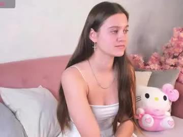 renesmy_black — GOAL: I could unbutton the skirt [33 tokens remaining] Welcome to my room! #natural #teen #daddysgirl #german #shy