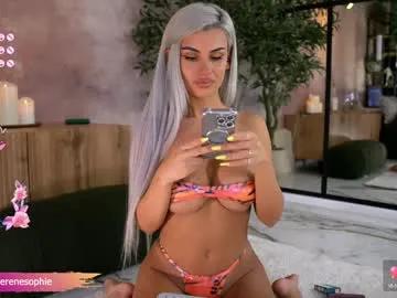 serene_sophiex on Chaturbate 