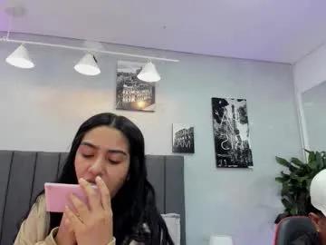 violet_and_myers — Cum Show Facial [988 tokens left] #muscles #latina #deepthroat #couple #bbc