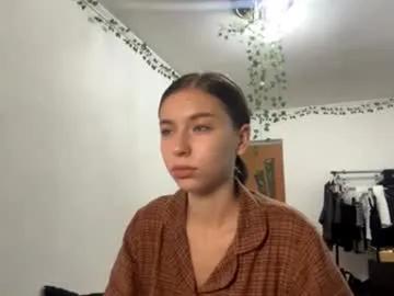 viviennebreihan — Goal: Stand up/show outfit / Hey) My name Lili and im #new here and i #skinny #ass #smalltits #18 [22 tokens remaining]