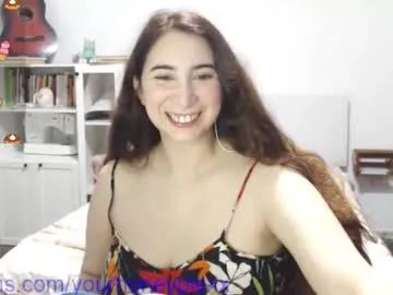 yourhoneypiexx — Yourhoneypiexx's room #natural #nonude #chubby #bigboobs